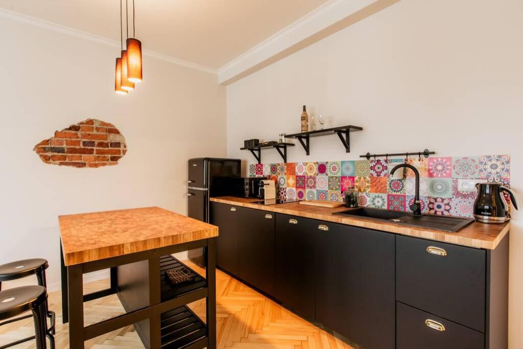 New In Heart Of Warsaw